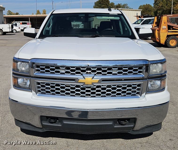 image for item EI8456 2015 Chevrolet  Silverado 1500 LT Crew Cab pickup truck