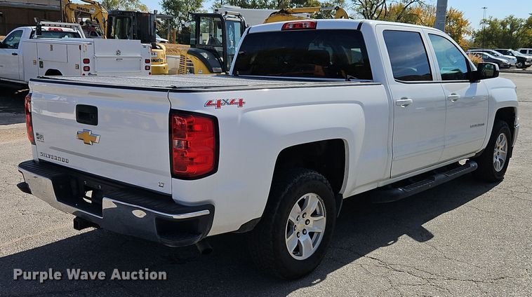 image for item EI8456 2015 Chevrolet  Silverado 1500 LT Crew Cab pickup truck