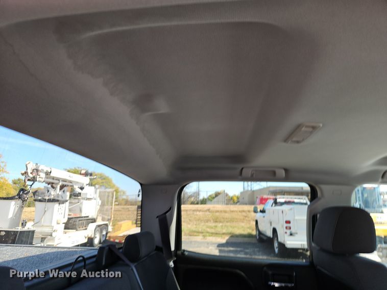 image for item EI8456 2015 Chevrolet  Silverado 1500 LT Crew Cab pickup truck