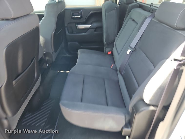 image for item EI8456 2015 Chevrolet  Silverado 1500 LT Crew Cab pickup truck