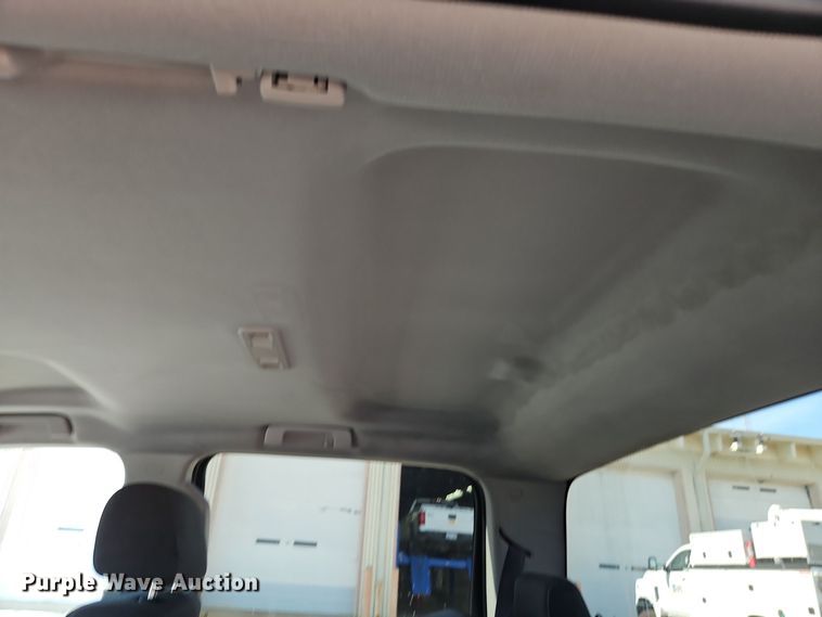 image for item EI8456 2015 Chevrolet  Silverado 1500 LT Crew Cab pickup truck