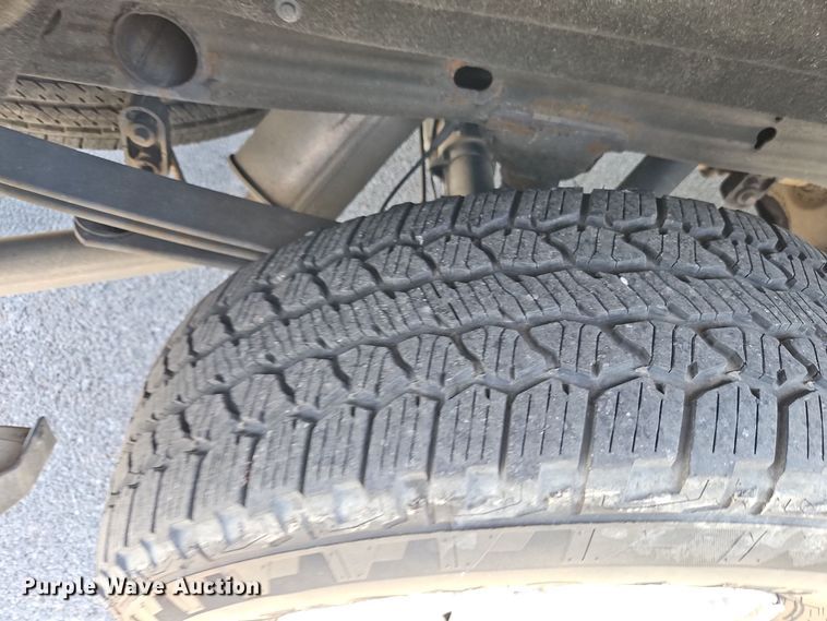 image for item EI8456 2015 Chevrolet  Silverado 1500 LT Crew Cab pickup truck