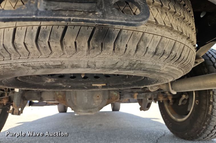 image for item EI8456 2015 Chevrolet  Silverado 1500 LT Crew Cab pickup truck