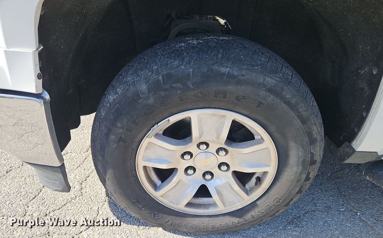 image for item EI8456 2015 Chevrolet  Silverado 1500 LT Crew Cab pickup truck