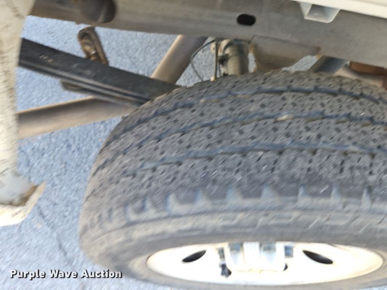 image for item EI8464 2013 Chevrolet  Silverado 1500 Ext. Cab pickup truck