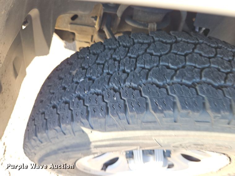 image for item EI8464 2013 Chevrolet  Silverado 1500 Ext. Cab pickup truck