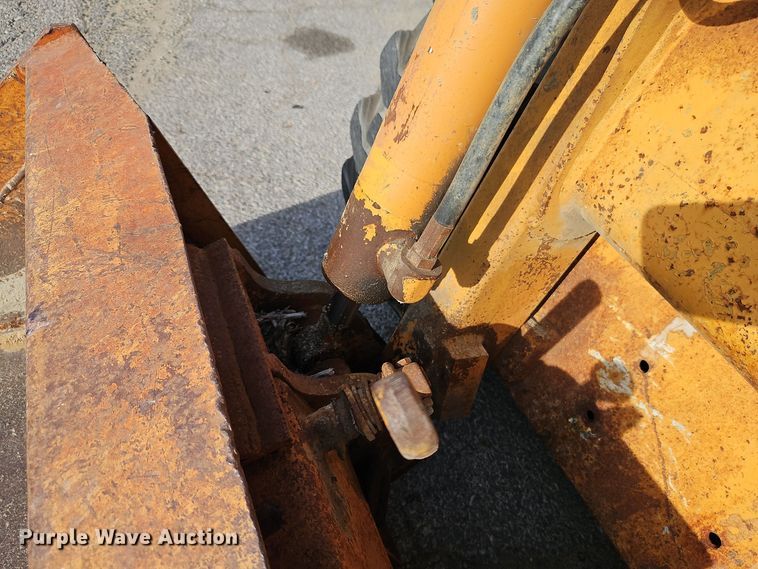 image for item EI8466 1994 Case 1838 skid steer loader