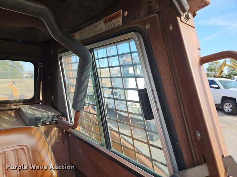 image for item EI8466 1994 Case 1838 skid steer loader