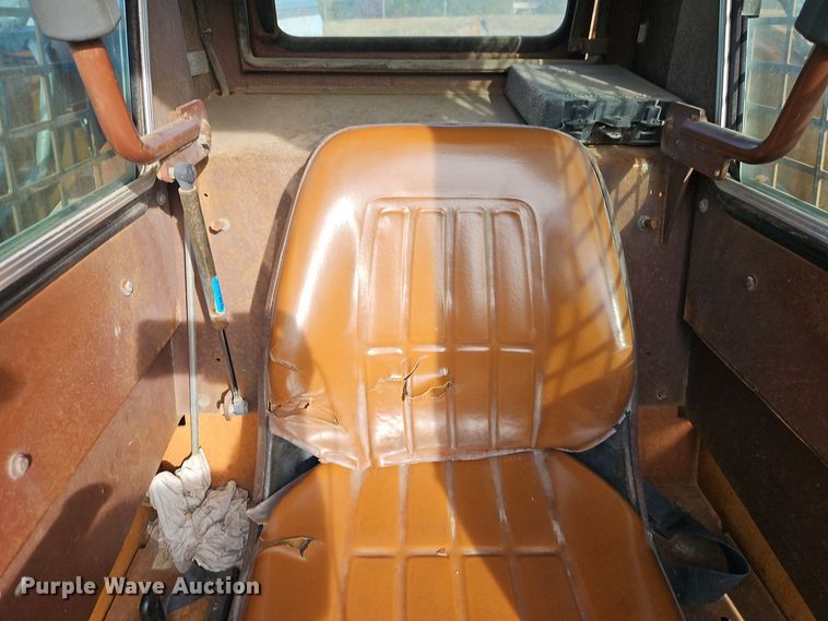 image for item EI8466 1994 Case 1838 skid steer loader