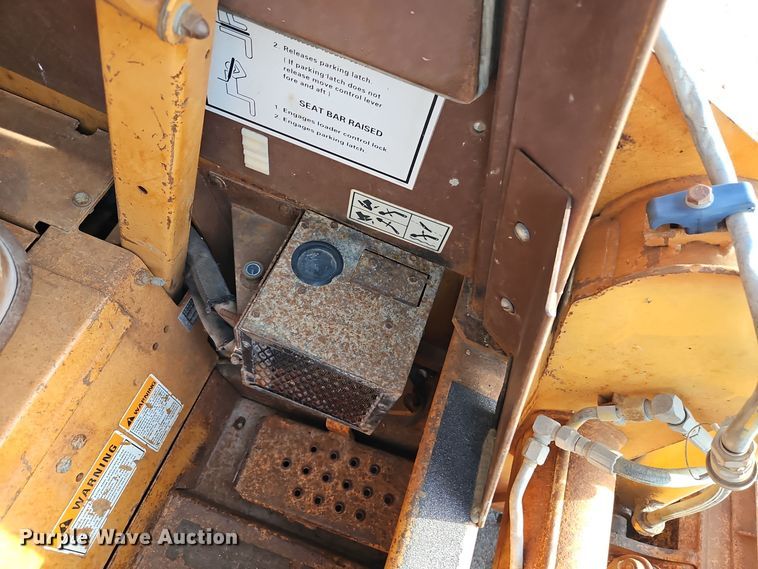 image for item EI8466 1994 Case 1838 skid steer loader