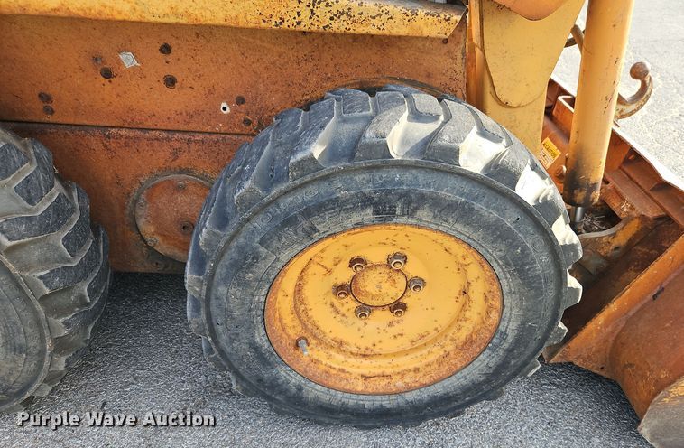 image for item EI8466 1994 Case 1838 skid steer loader