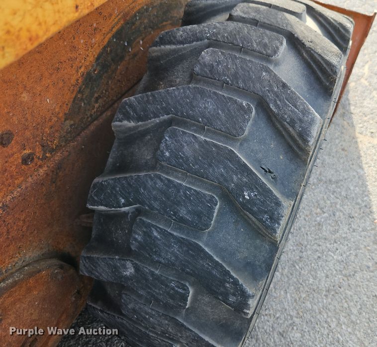 image for item EI8466 1994 Case 1838 skid steer loader