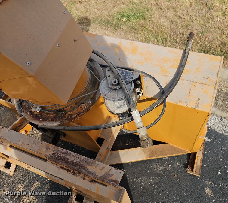 image for item EI8466 1994 Case 1838 skid steer loader