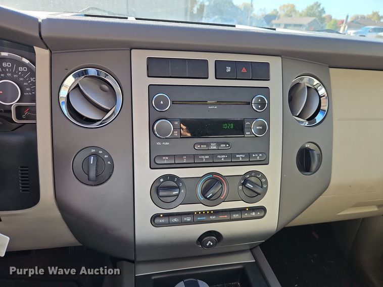 image for item EI8469 2012 Ford Expedition XL SUV