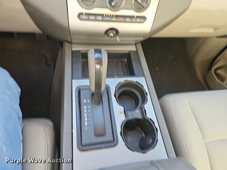 image for item EI8469 2012 Ford Expedition XL SUV