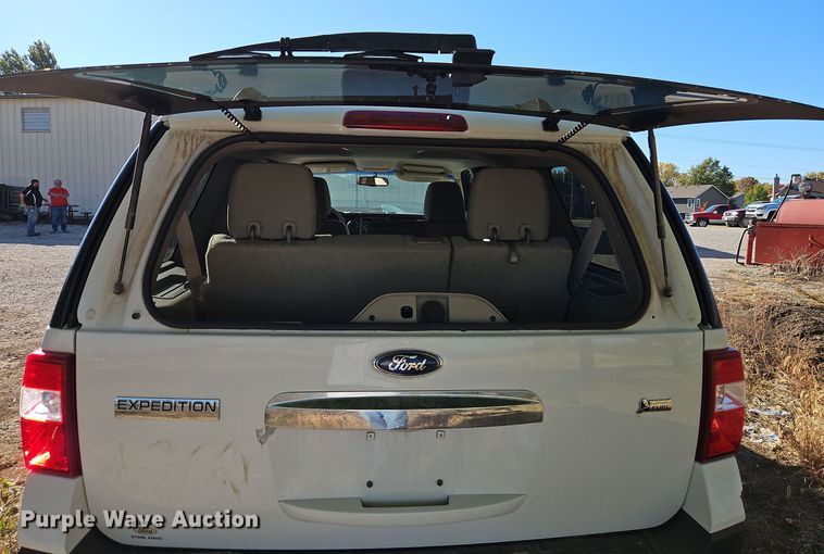 image for item EI8469 2012 Ford Expedition XL SUV