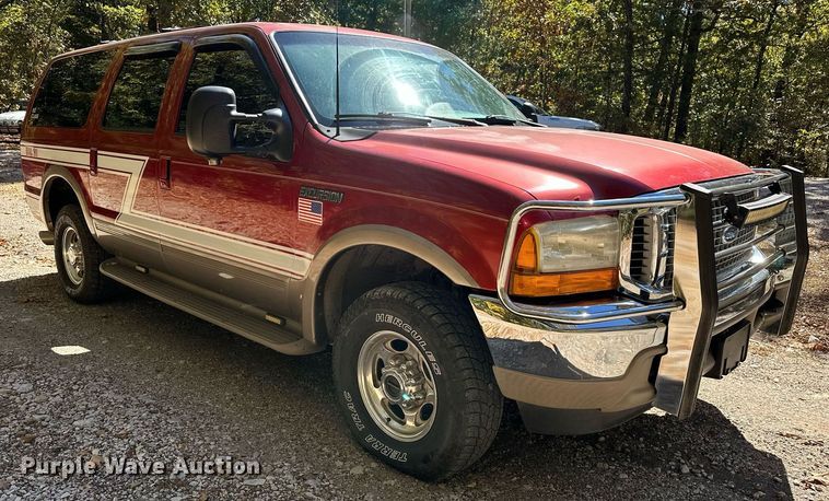 image for item EJ4993 2000 Ford  Excursion  SUV