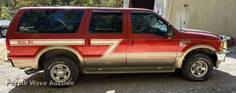 image for item EJ4993 2000 Ford  Excursion  SUV