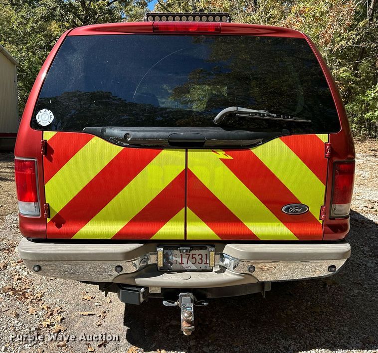 image for item EJ4993 2000 Ford  Excursion  SUV