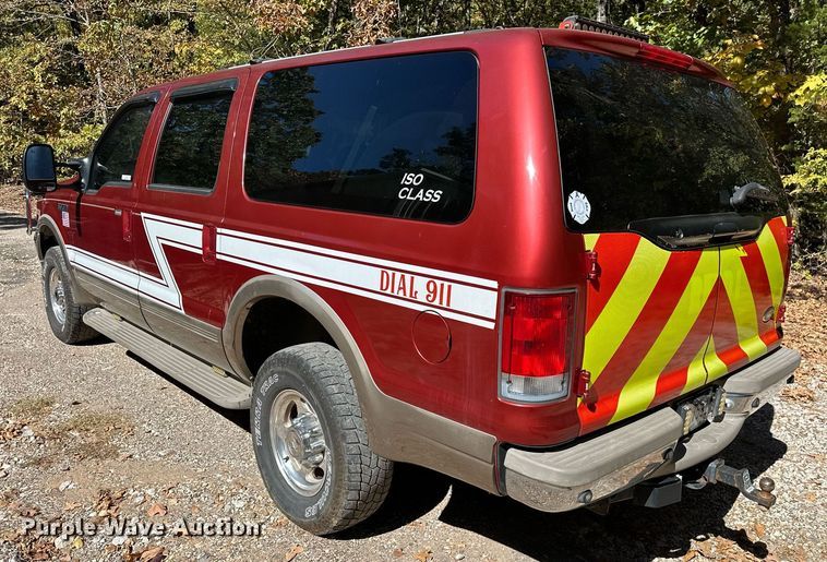image for item EJ4993 2000 Ford  Excursion  SUV