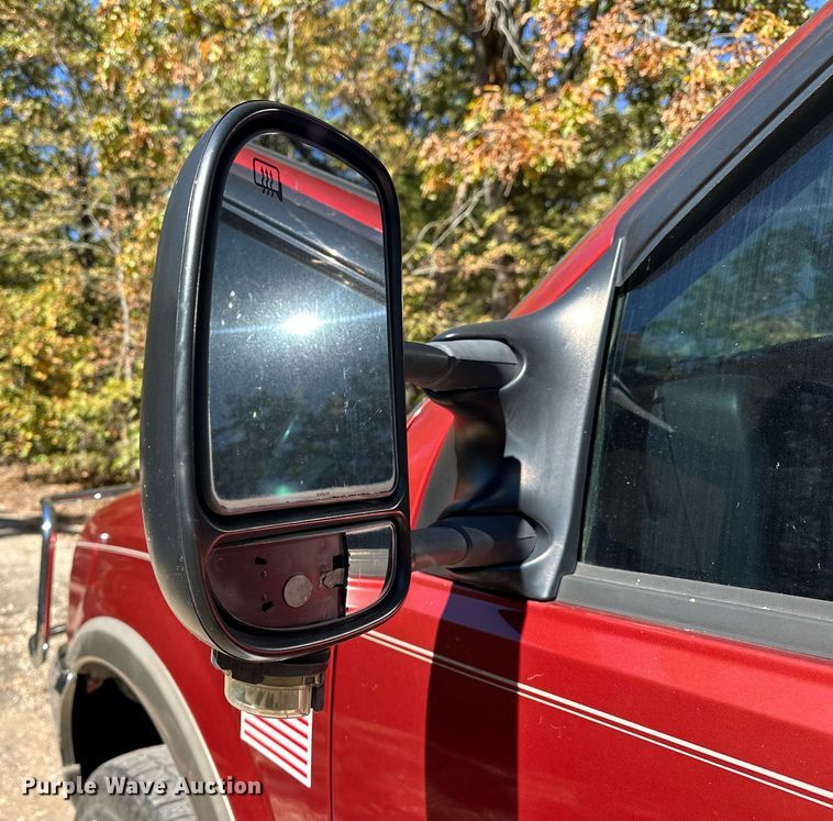 image for item EJ4993 2000 Ford  Excursion  SUV