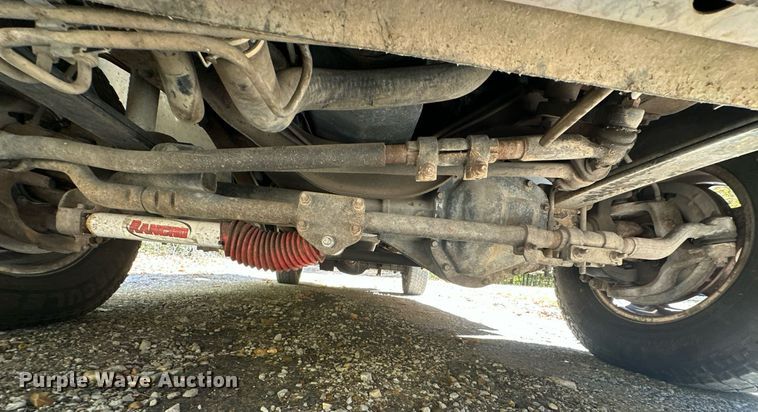 image for item EJ4993 2000 Ford  Excursion  SUV