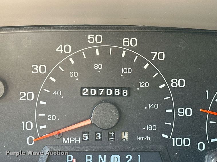 image for item EJ4993 2000 Ford  Excursion  SUV