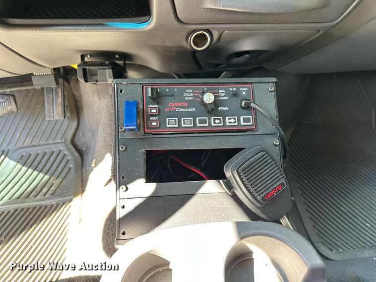 image for item EJ4993 2000 Ford  Excursion  SUV