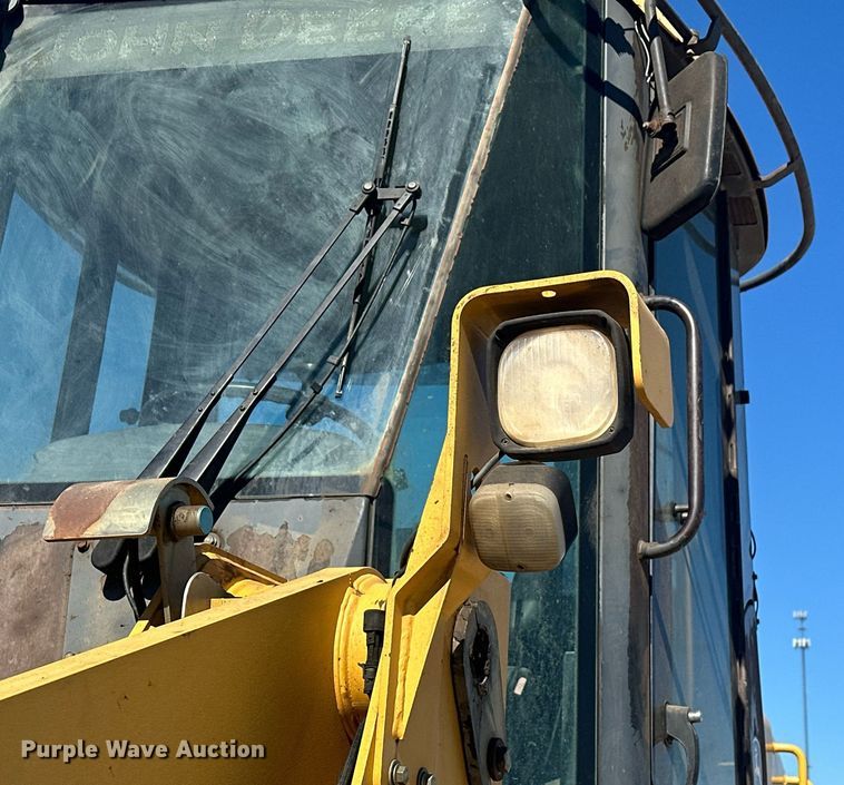 image for item EJ4994 2003 John Deere 624H  wheel loader