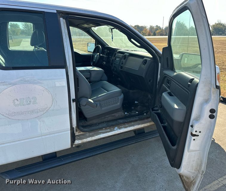 image for item EJ5028 2014 Ford  F150 SuperCab pickup truck