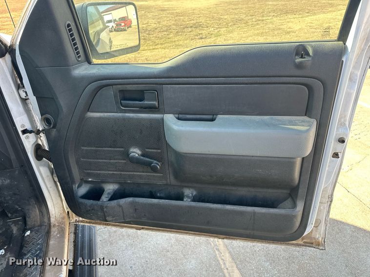 image for item EJ5028 2014 Ford  F150 SuperCab pickup truck