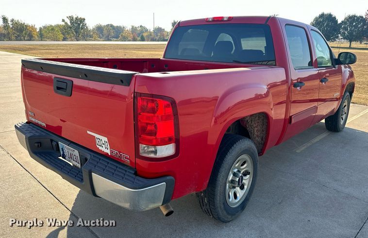 image for item EJ5030 2011 GMC  Sierra 1500 Crew Cab pickup truck