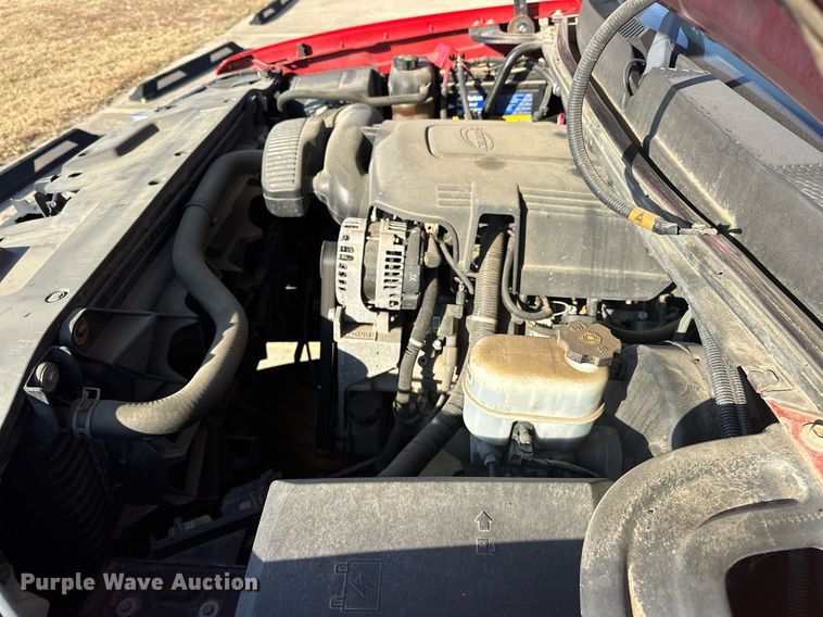 image for item EJ5030 2011 GMC  Sierra 1500 Crew Cab pickup truck