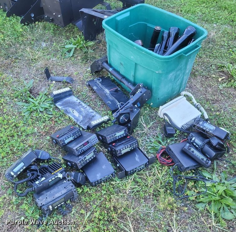 image for item EJ8055 Police equipment