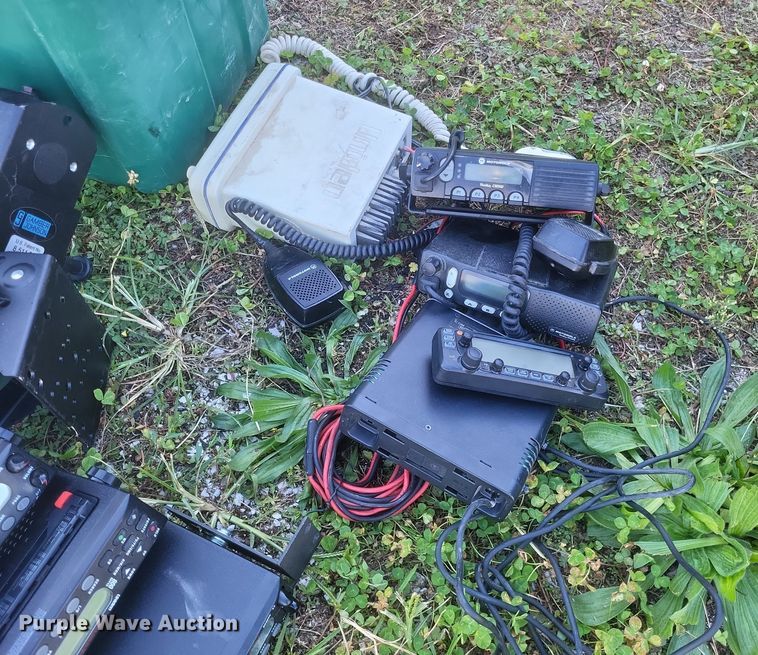 image for item EJ8055 Police equipment