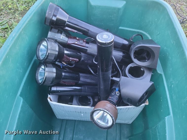 image for item EJ8055 Police equipment