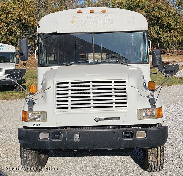 image for item EK0897 1999 International Amtran 3800 prisoner transport bus