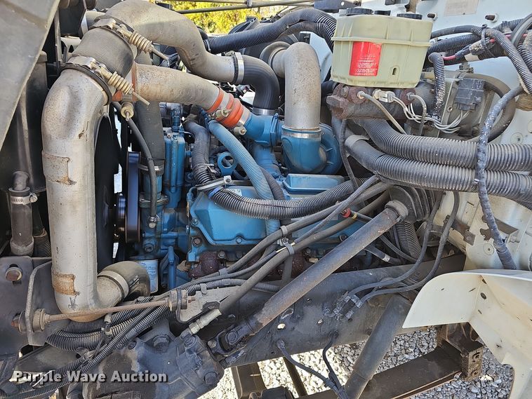 image for item EK0897 1999 International Amtran 3800 prisoner transport bus