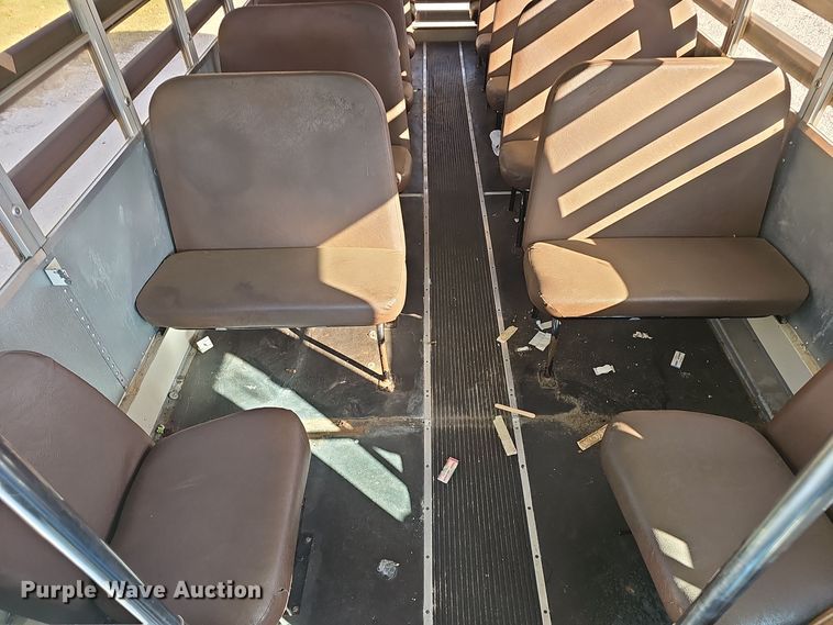 image for item EK0898 1999 International Amtran  3800 prisoner transport bus