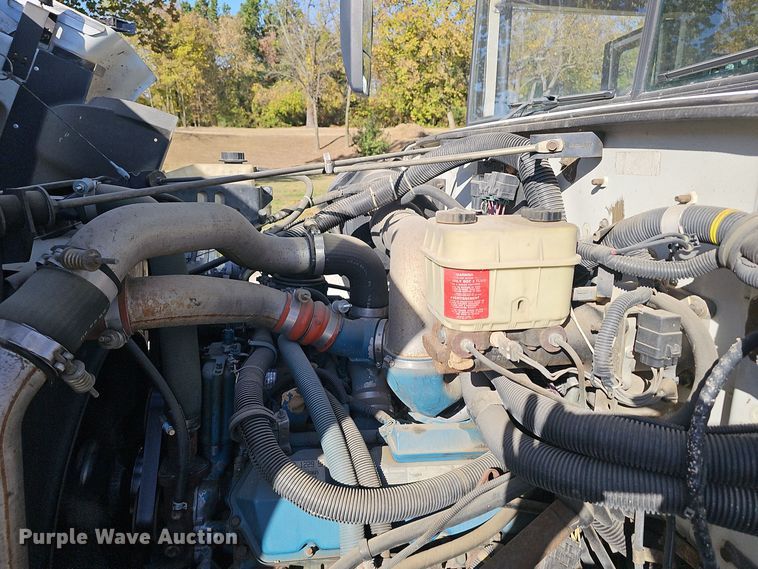 image for item EK0898 1999 International Amtran  3800 prisoner transport bus