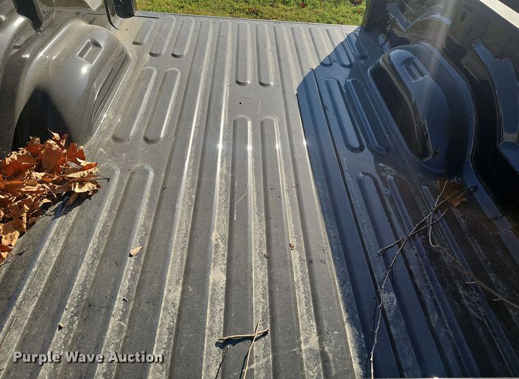image for item EK0899 Pickup truck bed