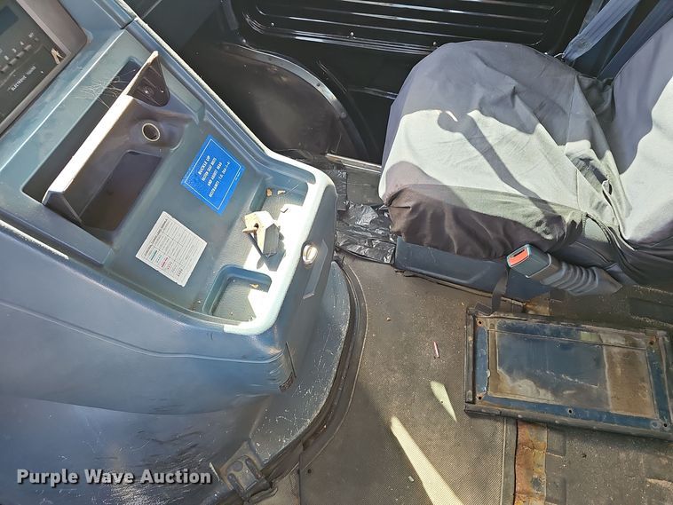 image for item EK0900 1993 Chevrolet G-Series utility van