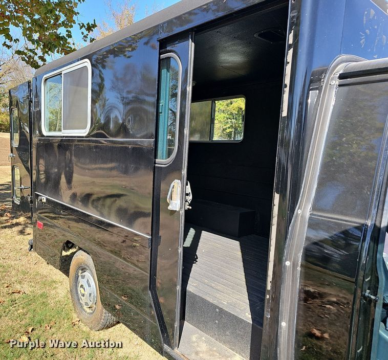 image for item EK0900 1993 Chevrolet G-Series utility van