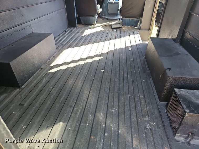 image for item EK0900 1993 Chevrolet G-Series utility van