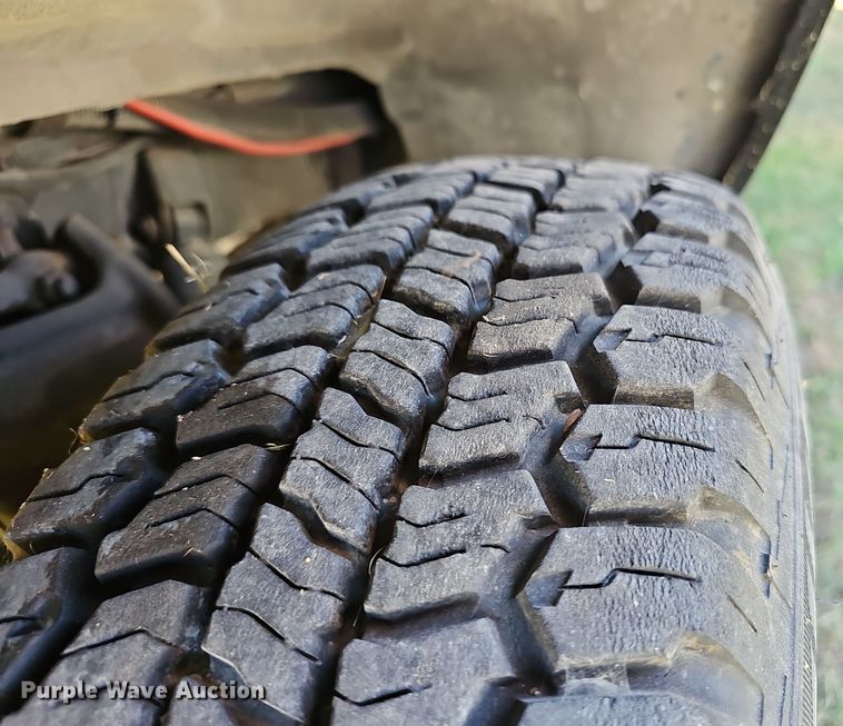 image for item EK0900 1993 Chevrolet G-Series utility van