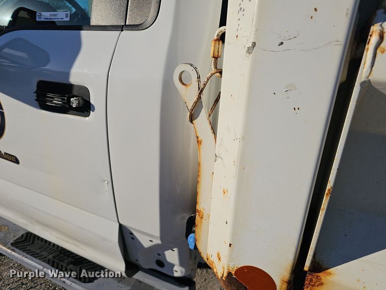 image for item EK0927 2017 Ford F550 dump truck