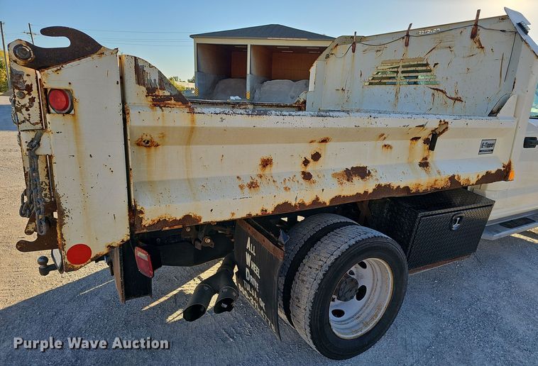 image for item EK0927 2017 Ford F550 dump truck