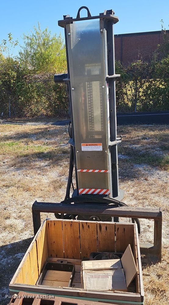 image for item EK0931 Erskine skid steer post driver 