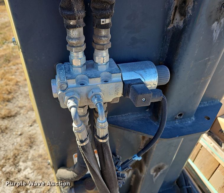 image for item EK0931 Erskine skid steer post driver 