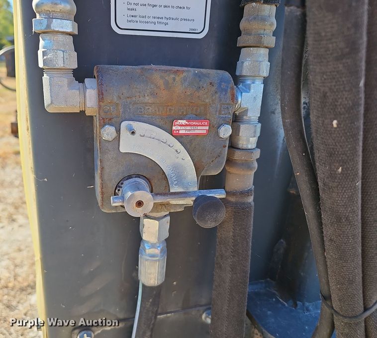 image for item EK0931 Erskine skid steer post driver 